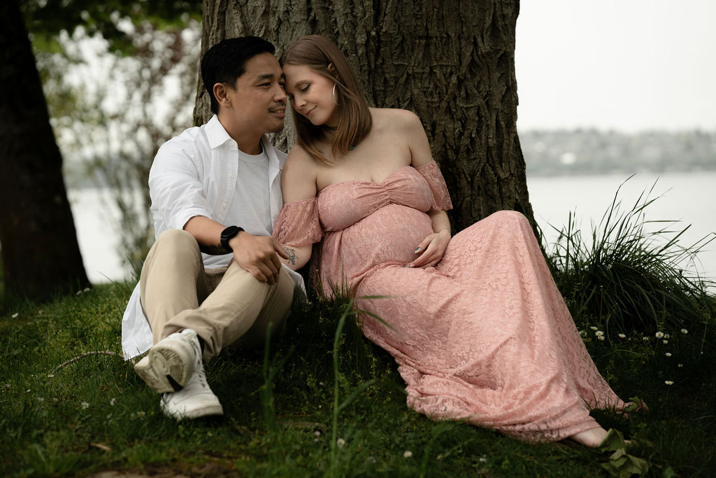 Maternity Session for expecting couple in Seattle, WA